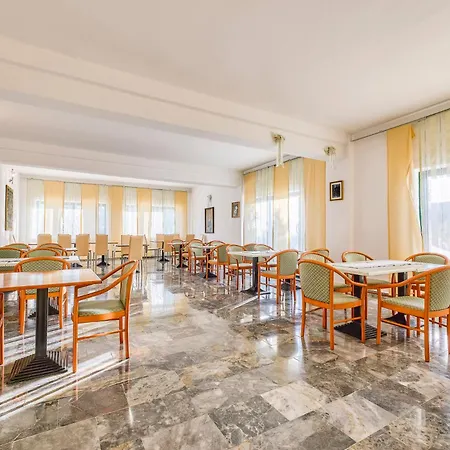 Marco Polo 3* Slatine